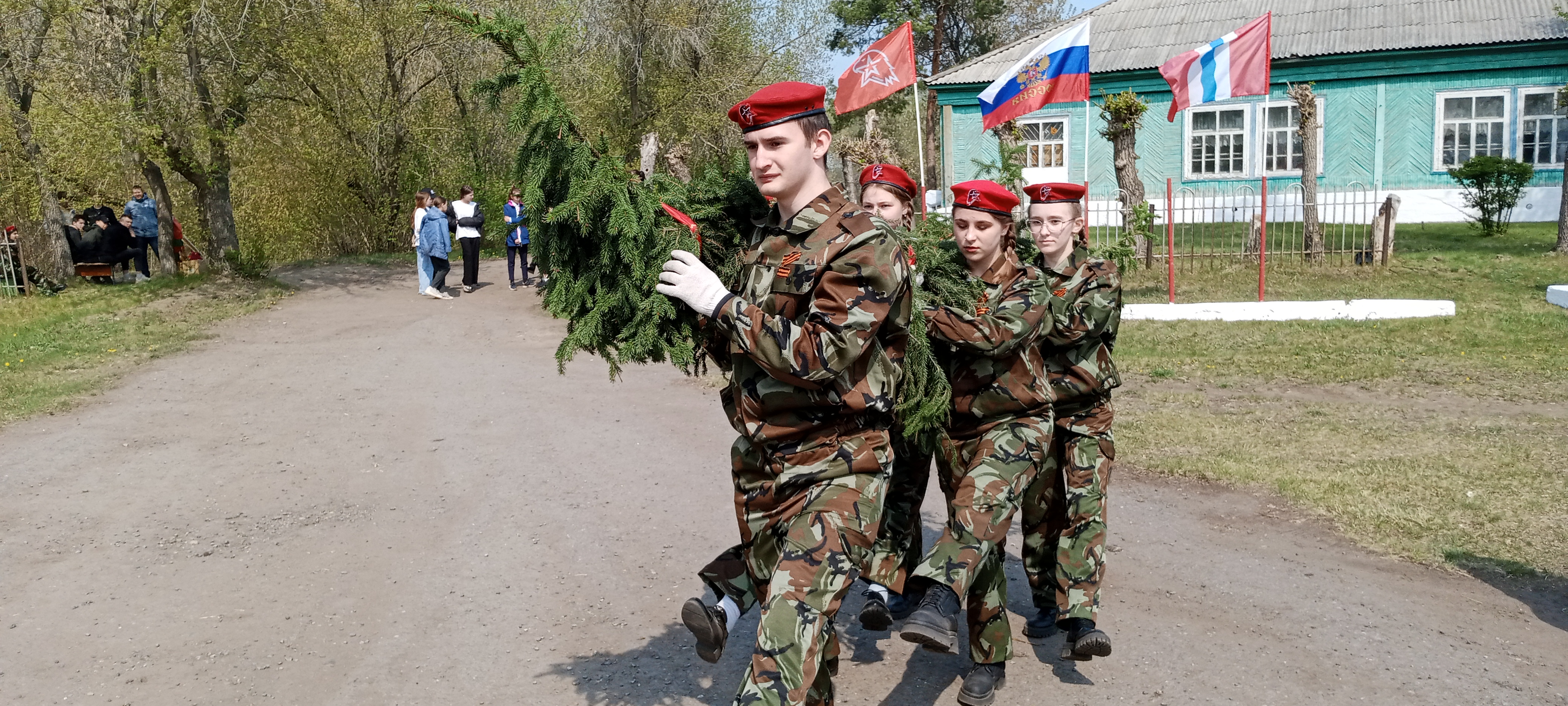 Укажите подпись к картинке.